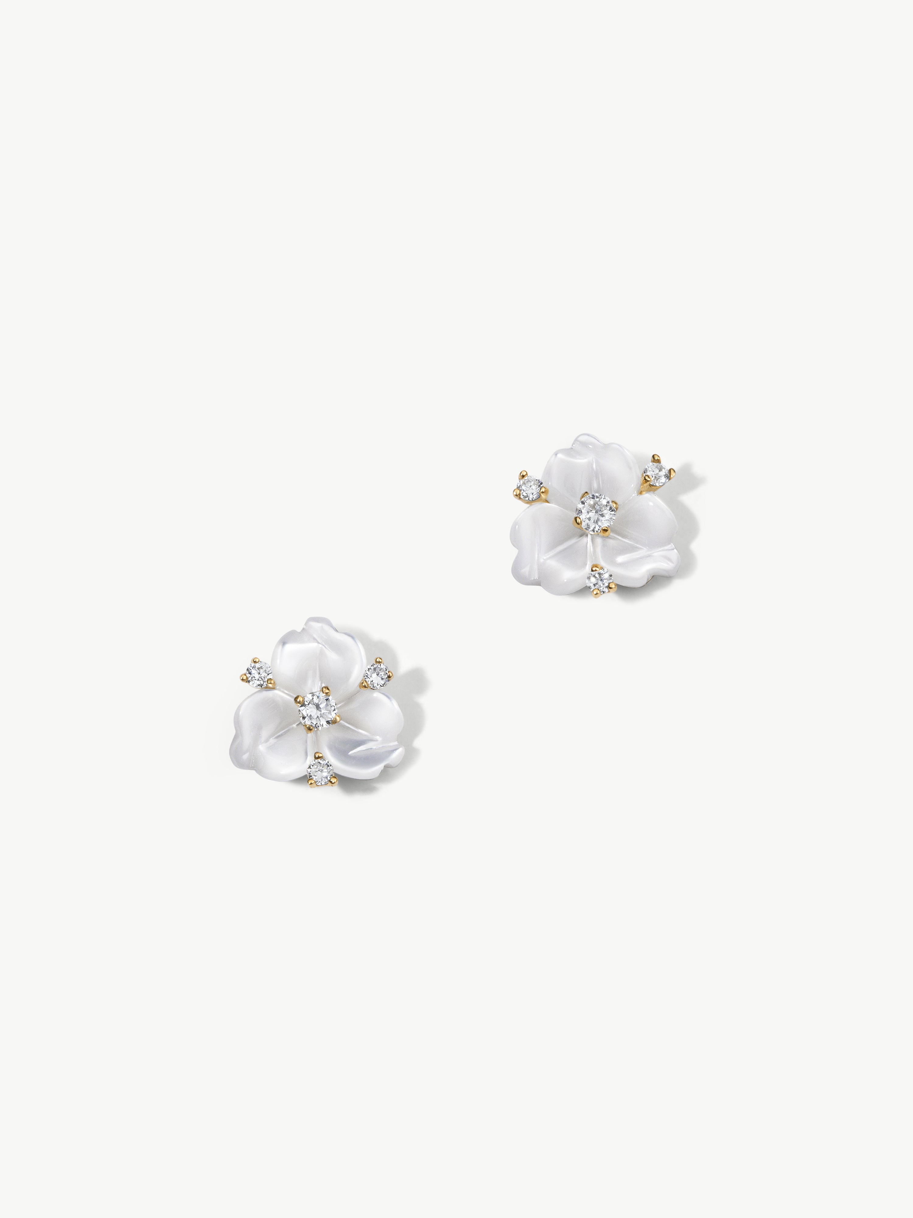 Perlaine Stud Earrings