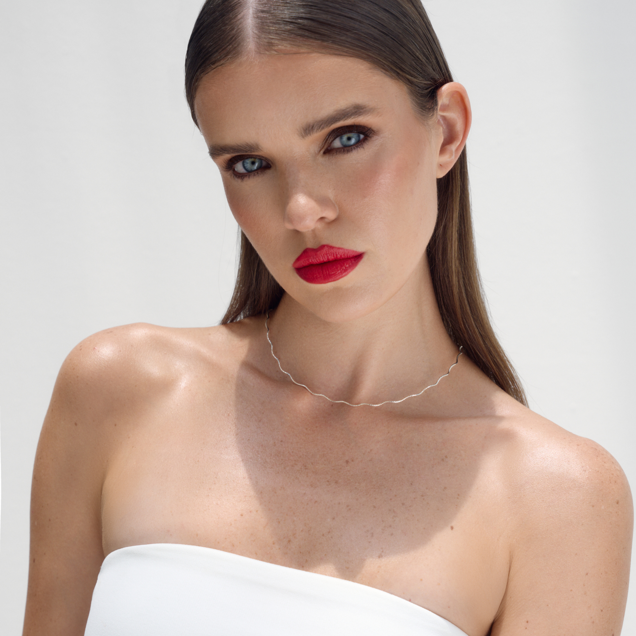 Poise sterling silver collar necklace