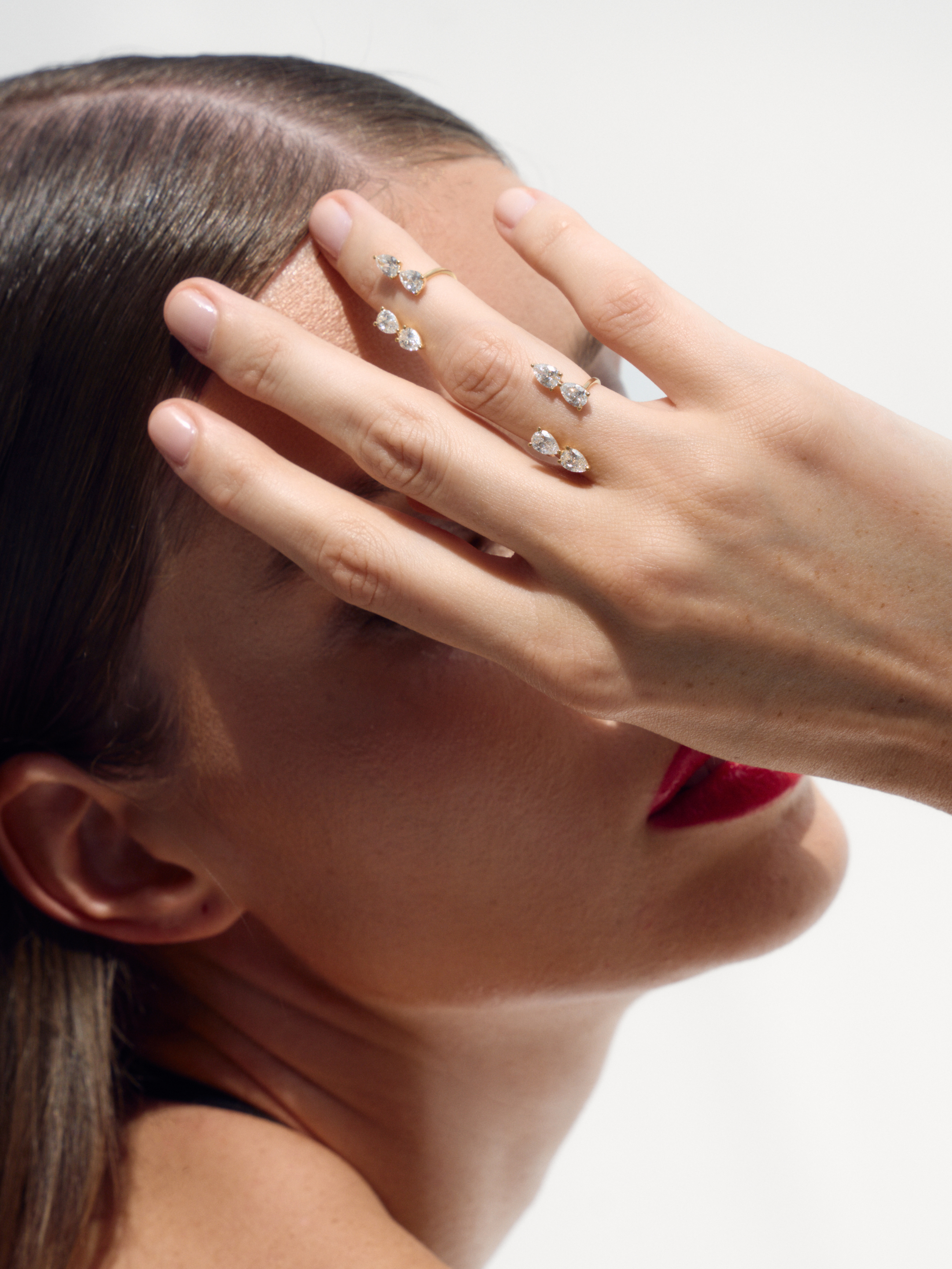 Rosée Floating Diamond Ring